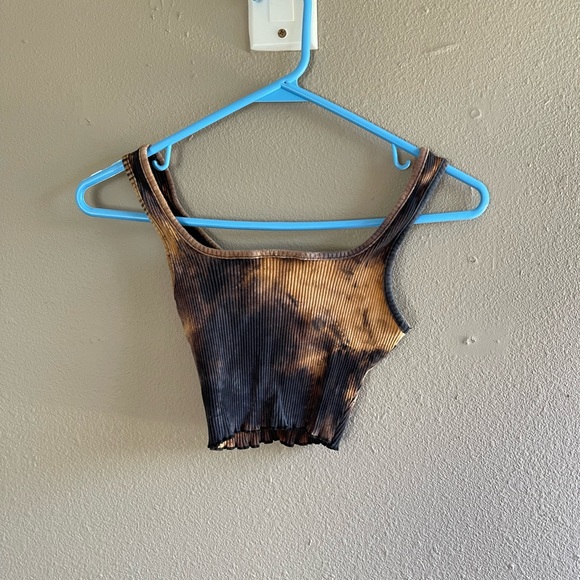 Shein XS brown marbled crop tank top - Picture 3 of 3